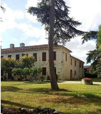 Domaine De Laplan Bed & Breakfast Cezan Bagian luar foto